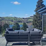 Апартаменты Parklands *