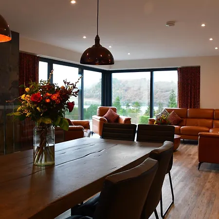 Parklands * 彭里斯